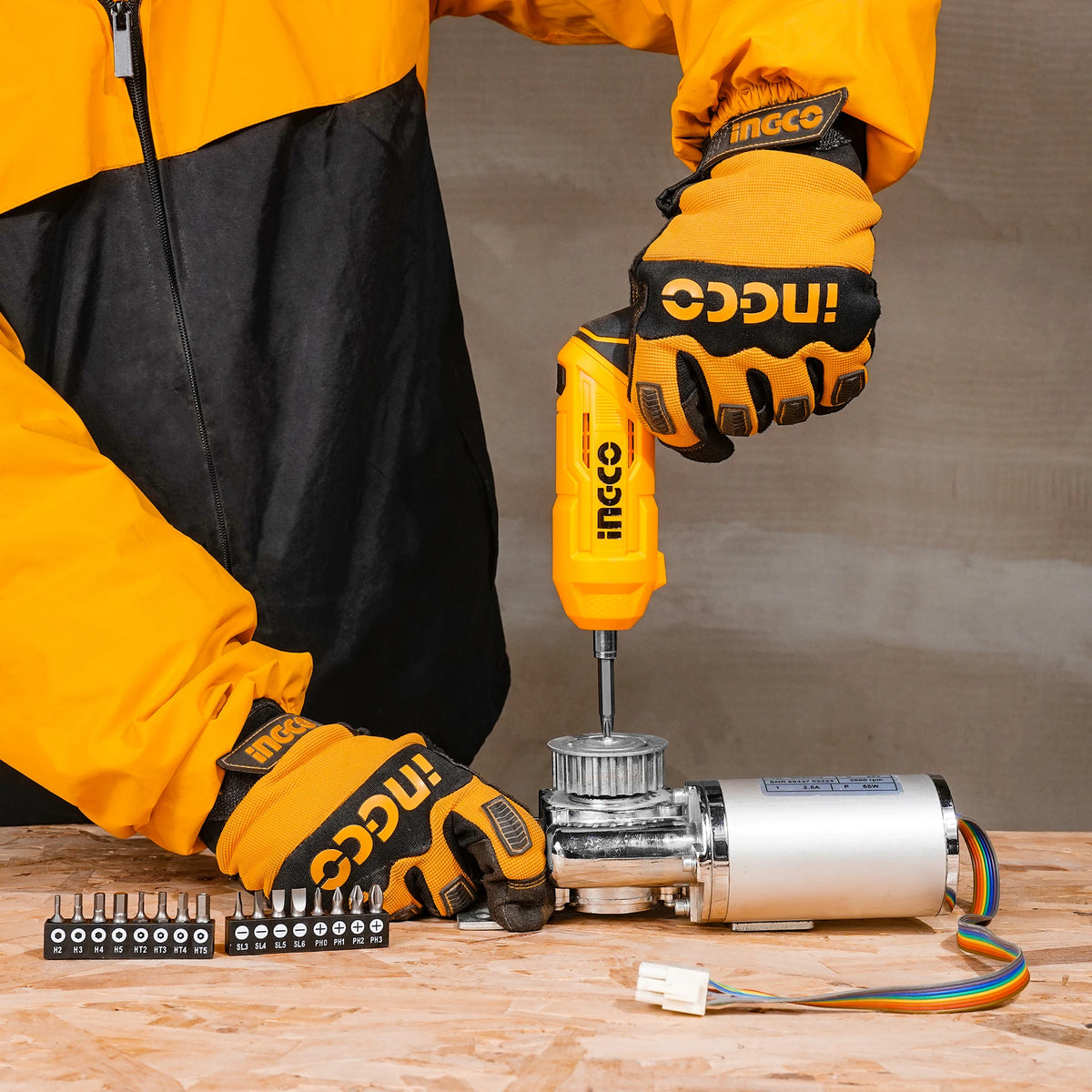 INGCO CSDLI0442 Cordless Screwdriver