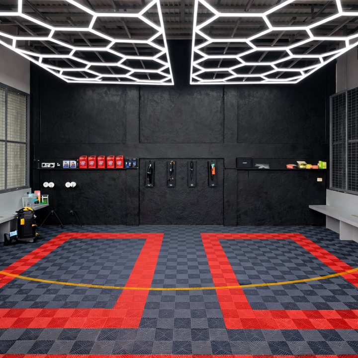 PCC Vented Garage Floor Tiles – 40×40cm, 18mm PP Interlocking Tiles