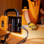 INGCO CWLI20258 Cordless Li-Ion Portable Lamp 20V - Battery & Charger Included