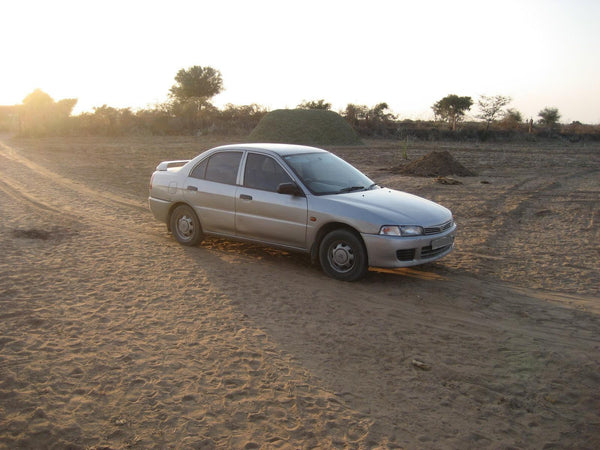 Classic Mitsubishi Lancer 1999 MT Silver Planet Car Care