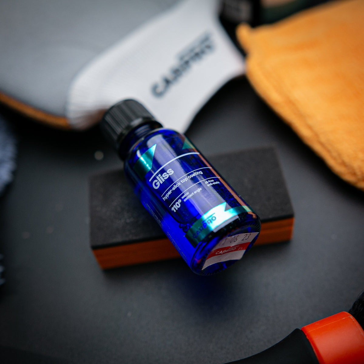 CarPro Gliss – Hyper Slick Top Coating (100ml Kit)